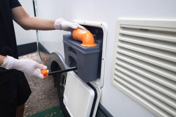Best Portable restroom trailer rental  in Fifth Ward, LA